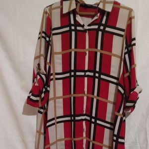 Melissa Paige Small roll tab sleeve shirt